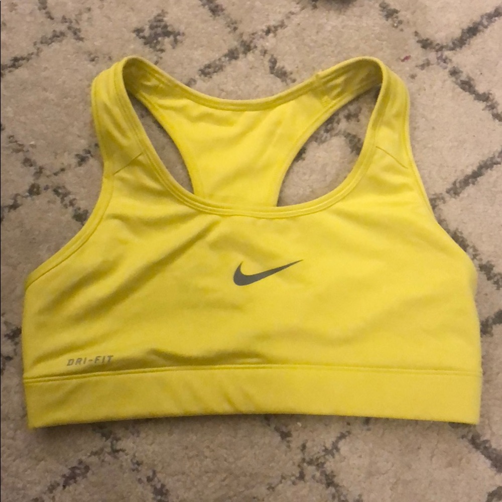 NWOT Yellow Dri Fit Nike Sportsbra